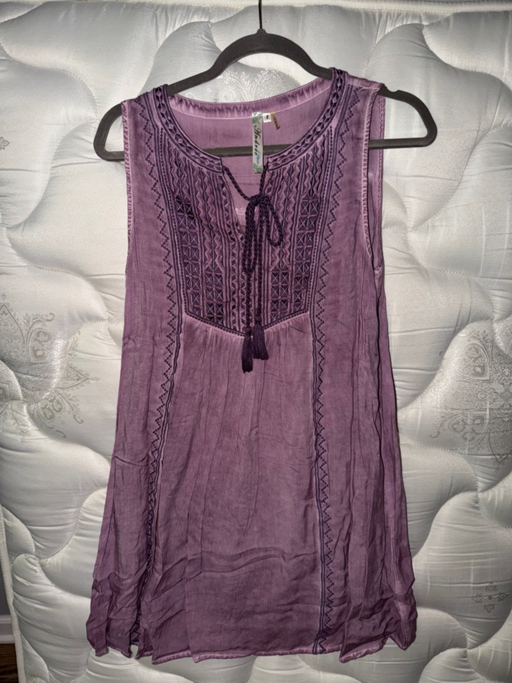 Sleeveless Embroidered Tunic Top - Purple